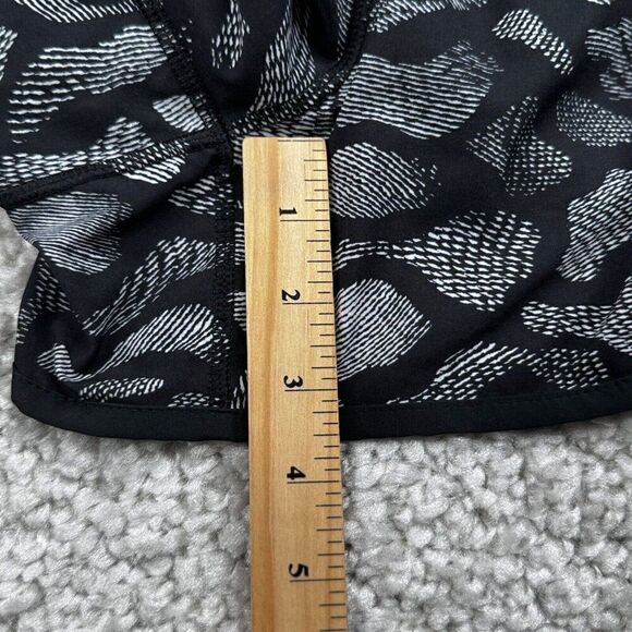 Lululemon Tracker Short Mini Warp White Black - Picture 13 of 14